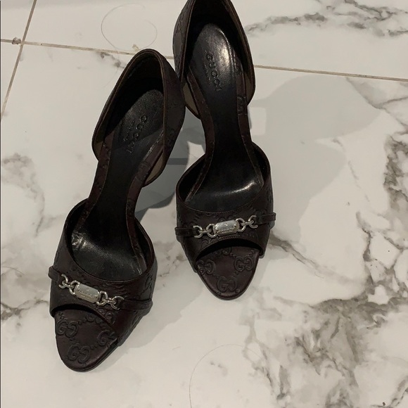 Gucci Heels - Picture 2 of 6